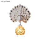 GobekUsa Retro Stylish Wall Sconce with Clear Crystal and Peacock Backplate in Silver/White
