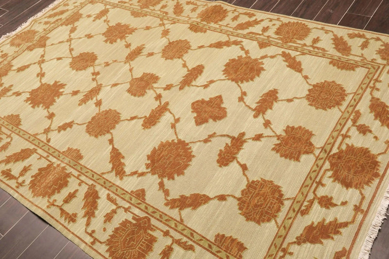 6' x 9' Hand Knotted Wool & Silk High Low Pile Area Rug Beige