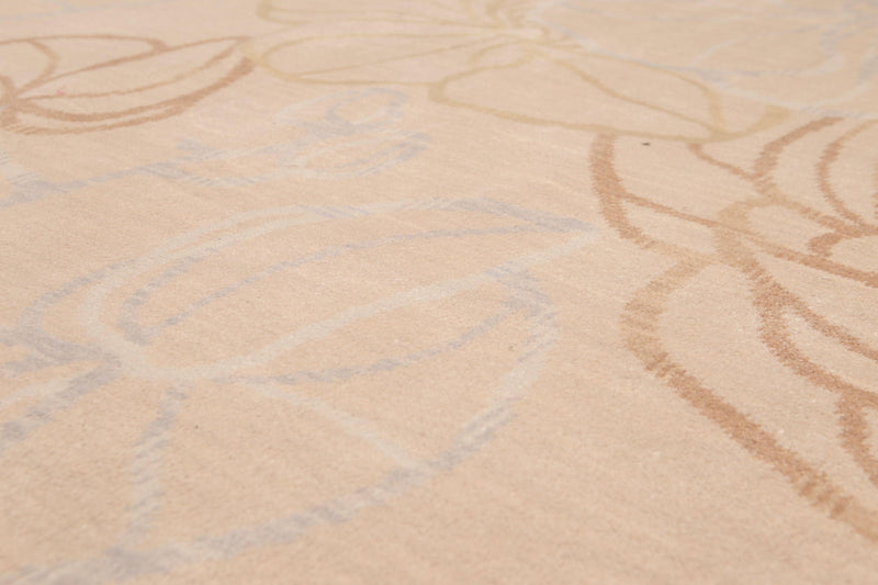 5' x 6'9" Contemporary Floral 100% Wool Area rug Beige