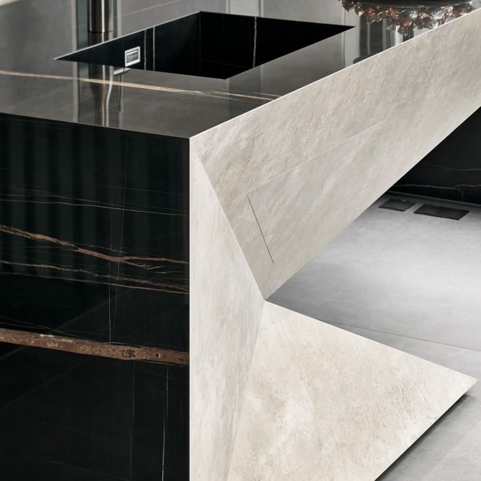 Sahara Black Raphael Porcelain