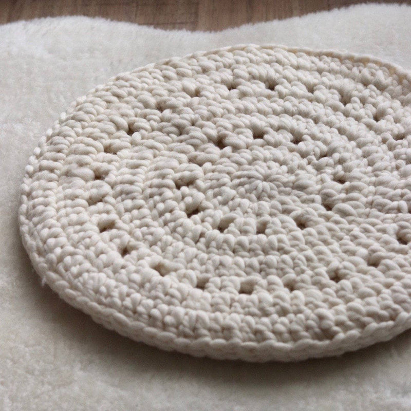 Sand Dollar Cushion Crochet Pattern