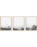 Black and White foggy mountains