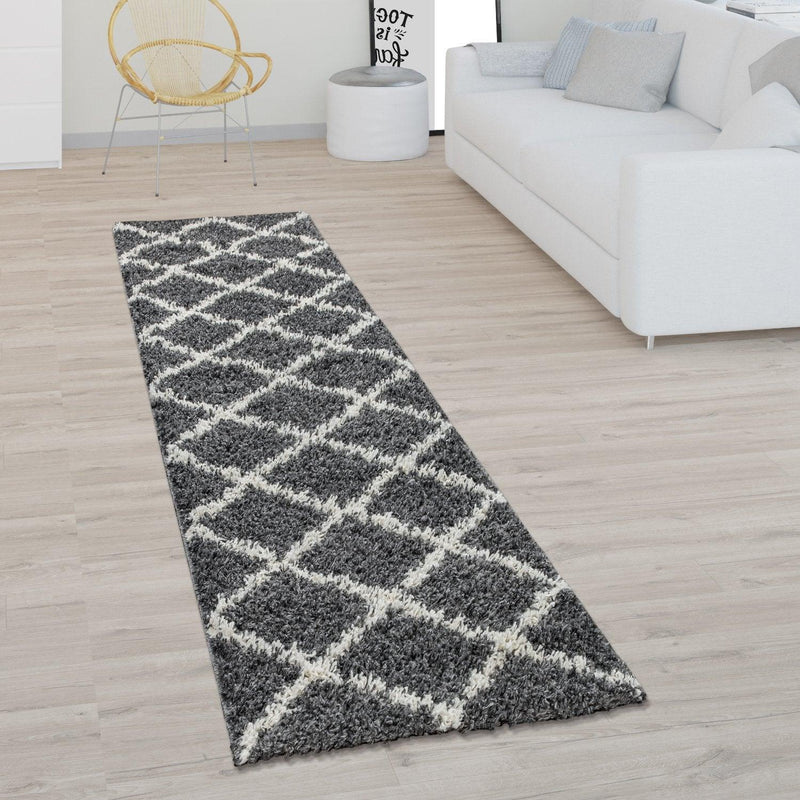 Shag Rug Dark Gray with Diamond Pattern Scandi Design