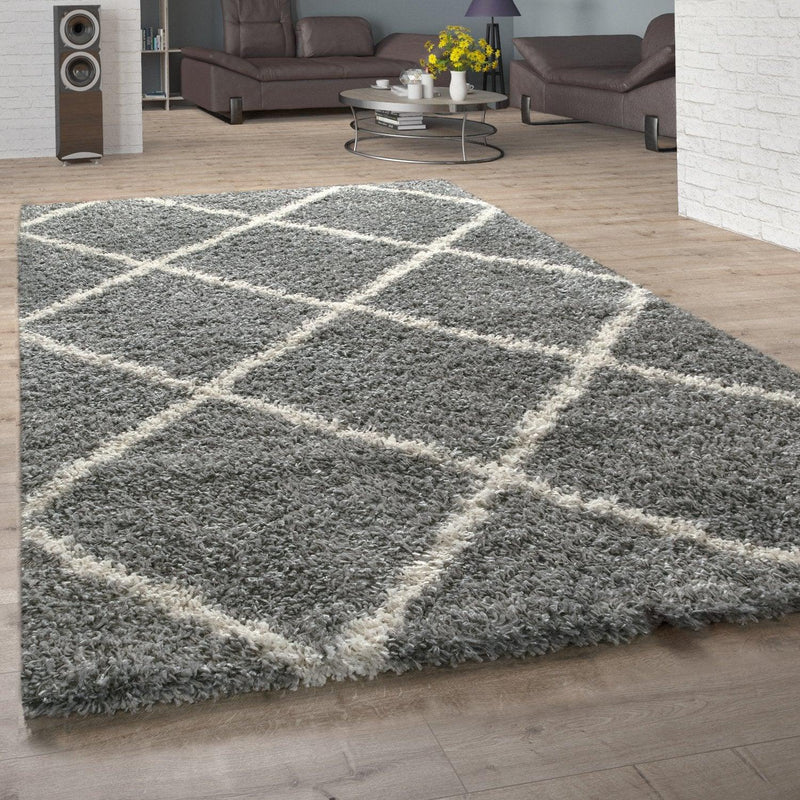 Shag Rug Grey with Diamond Pattern Scandi Design