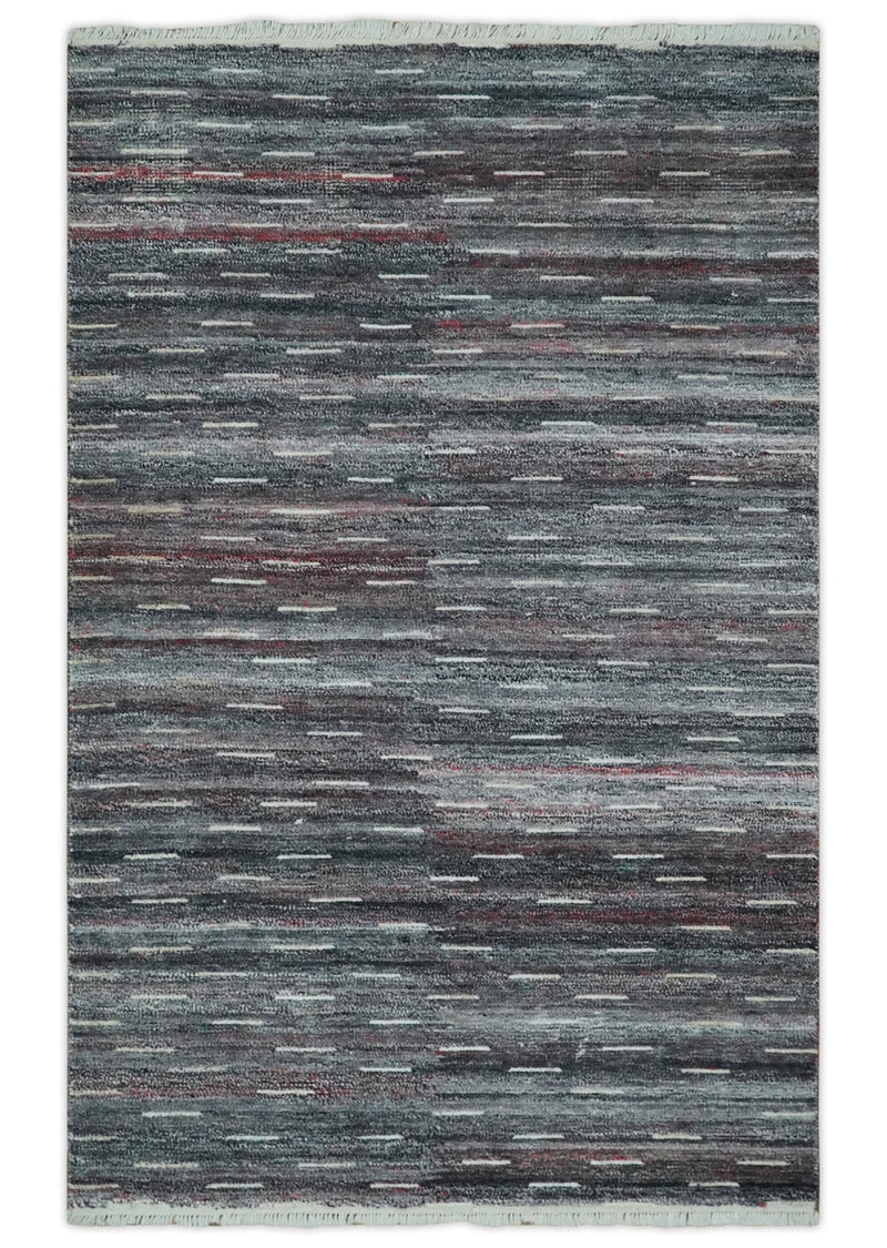 Silver, Gray, Charcoal, and Maroon Modern Abstract Dari 5x8 Pet yarn Area Rug