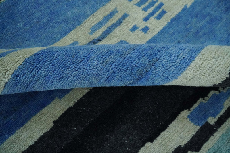 Silver, Ivory, Blue and charcoal Modern Abstract Hand loom 4x6 wool area Rug