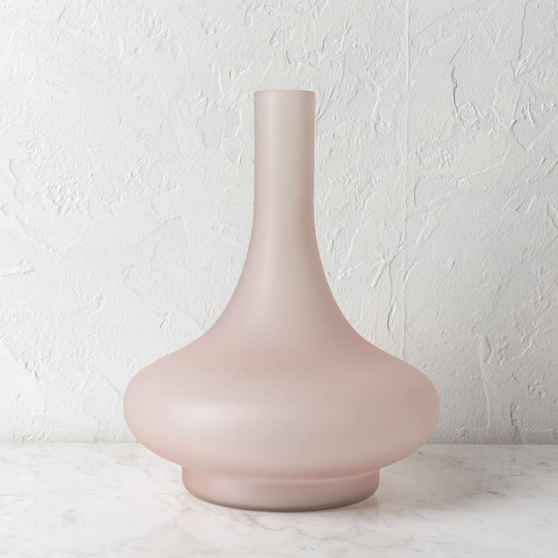 Kran Pink Decorative Accent