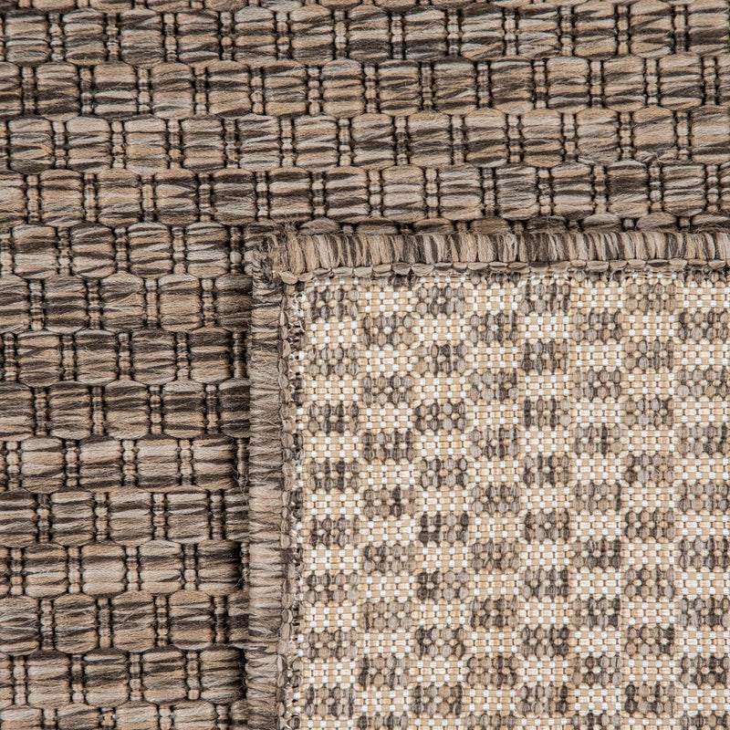 Solid Outdoor Rug for Patio or Balcony weatherproof in Mottled Brown