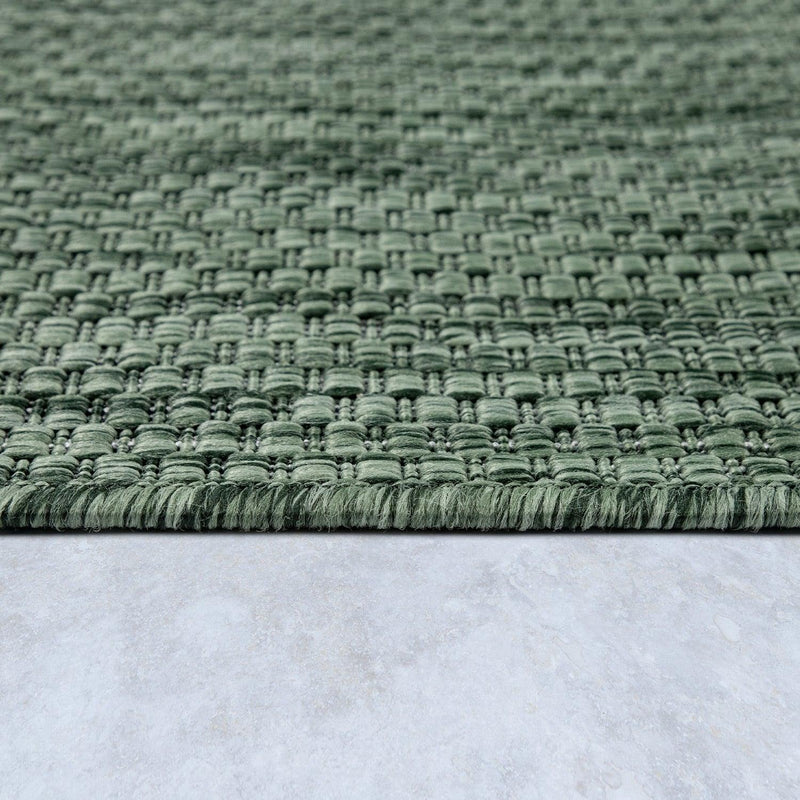 Solid Outdoor Rug for Patio or Balcony weatherproof in Mottled Dark Green