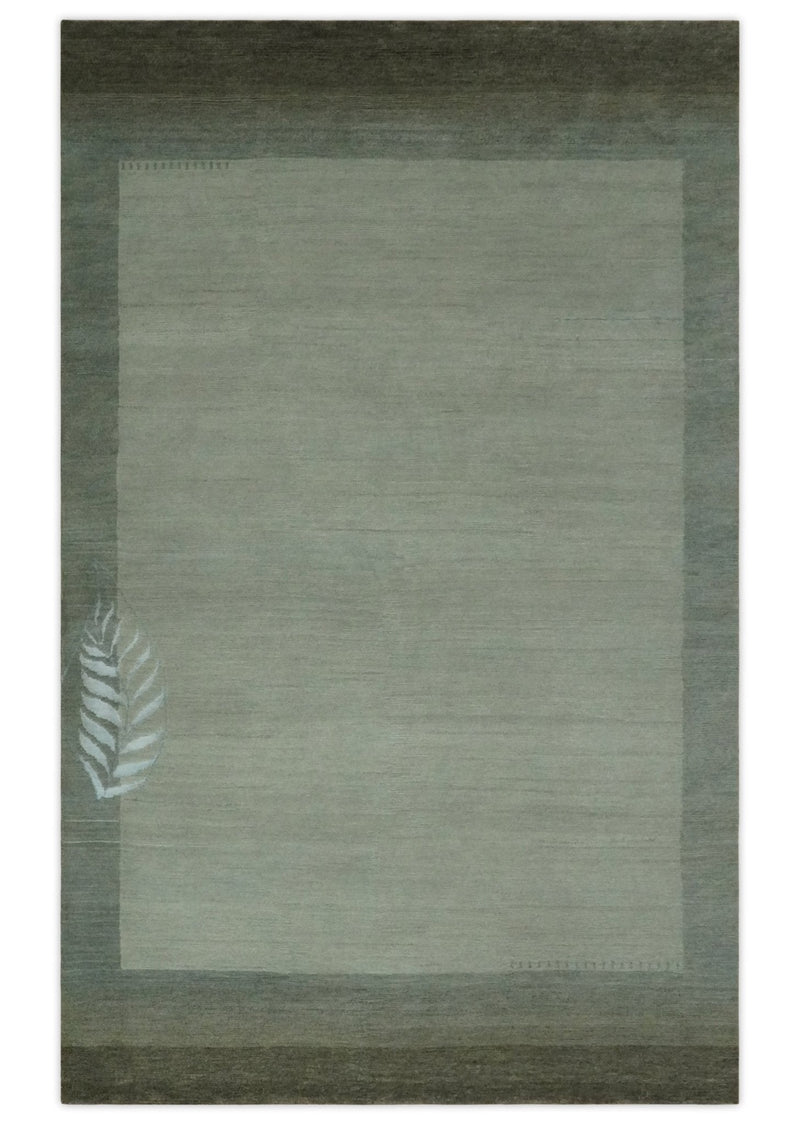 Solid Plain Ivory and Charcoal 5.6x8 wool and Art Silk Area Rug