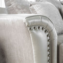 Benigno - Love Seat