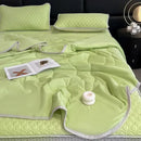 GobekUsa Cool Summer Blanket Set with Latex Bed Mat - Lightweight Breathable Comforter Bedding