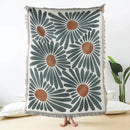 GobekUsa Daisy Pattern Woven Throw Blanket: Stylish Tassel Thread Blanket for Home Decor & Picnics