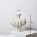 GobekUsa Fringe Heterophore Vase - Handcrafted Porcelain Floral Arrangement Ornament