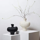 GobekUsa Fringe Heterophore Vase - Handcrafted Porcelain Floral Arrangement Ornament