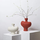 GobekUsa Fringe Heterophore Vase - Handcrafted Porcelain Floral Arrangement Ornament