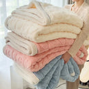 GobekUsa Cozy Lamb Wool Blanket: Double-Sided, Thick Coral Fleece, Skin-Friendly & Warm