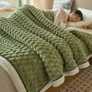 GobekUsa Cozy Taffeta Velvet Blanket - Soft Plush Fluffy Warm Comforter for Bedroom