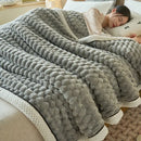 GobekUsa Cozy Taffeta Velvet Blanket - Soft Plush Fluffy Warm Comforter for Bedroom