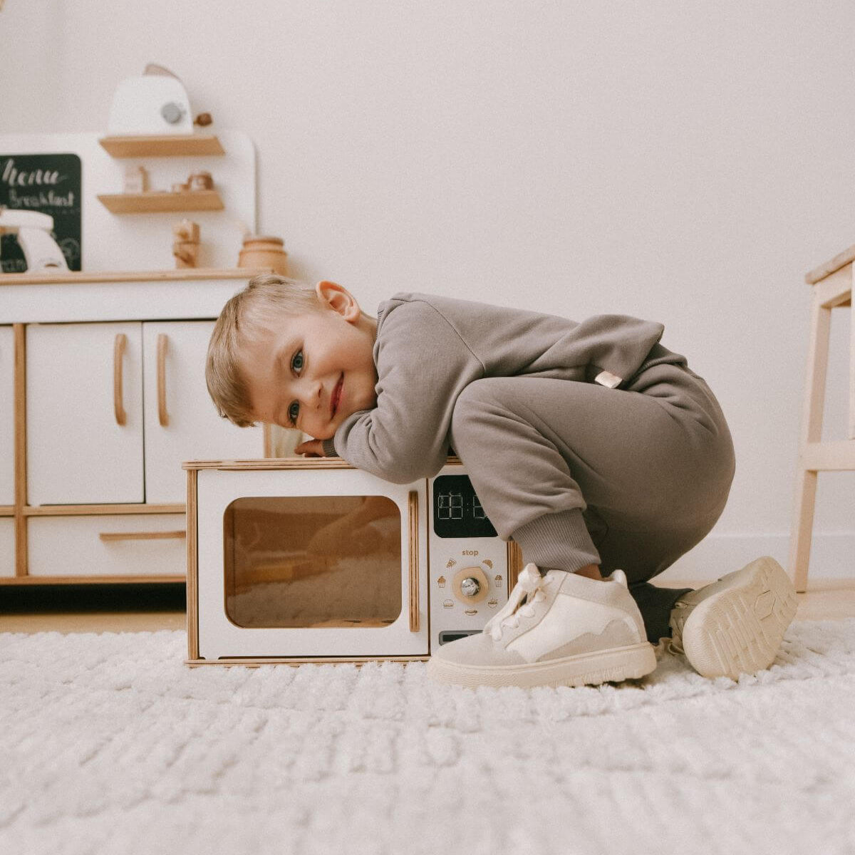 Wooden Microwave Toy, photo 5 of 12