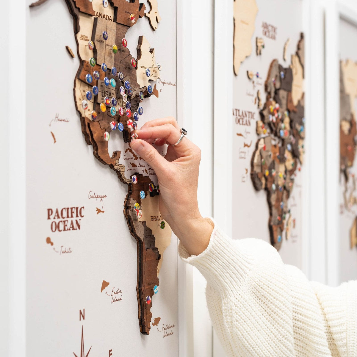3D Wooden Triptych World Map Multicolor, photo 2 of 15