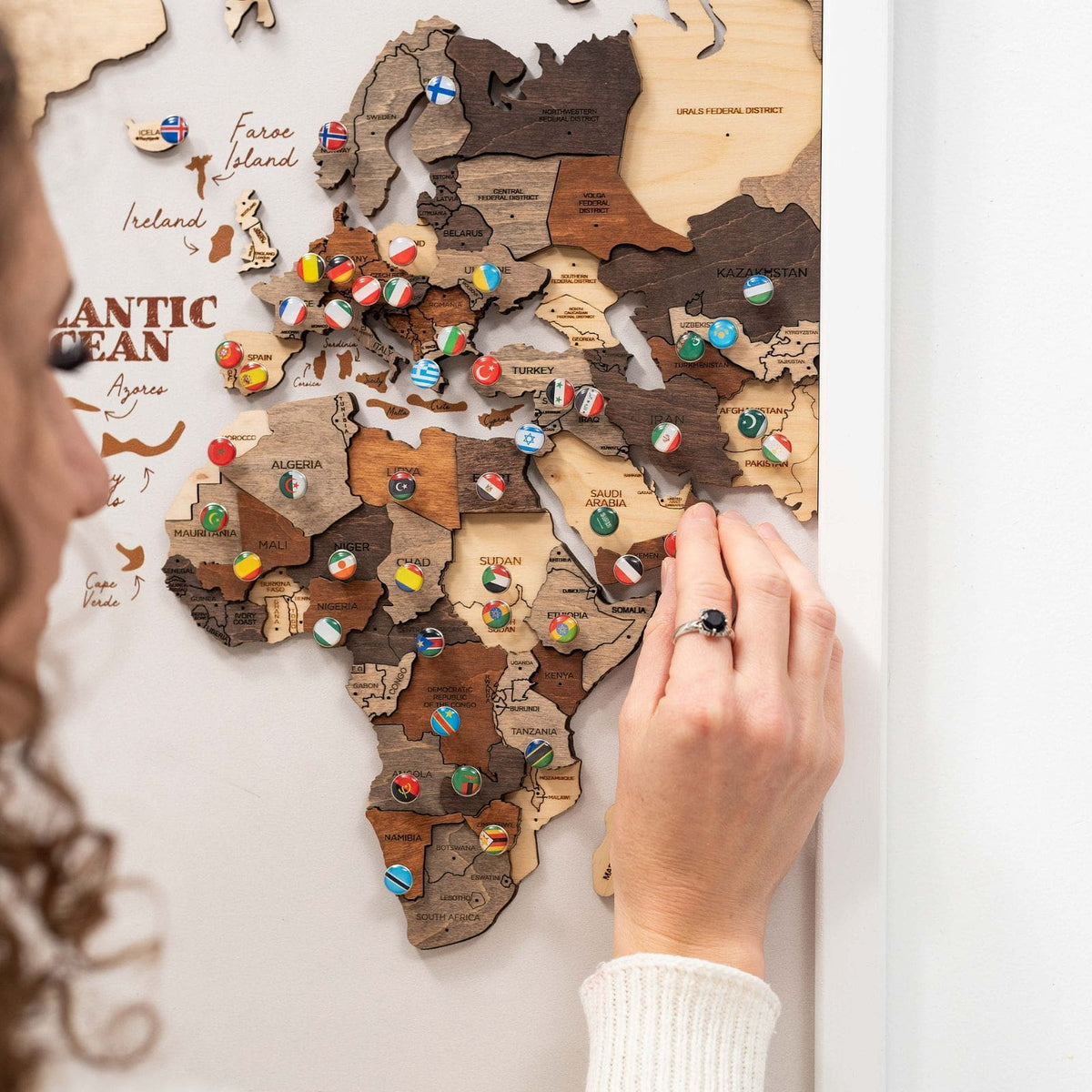 3D Wooden Triptych World Map Multicolor, photo 4 of 15