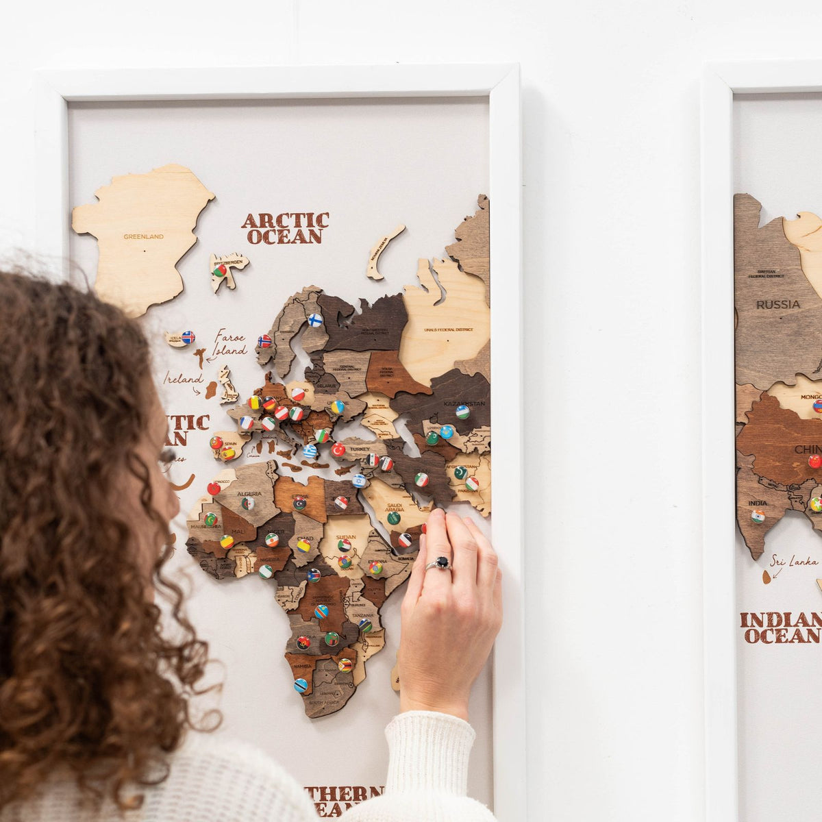 3D Wooden Triptych World Map Multicolor, photo 3 of 15