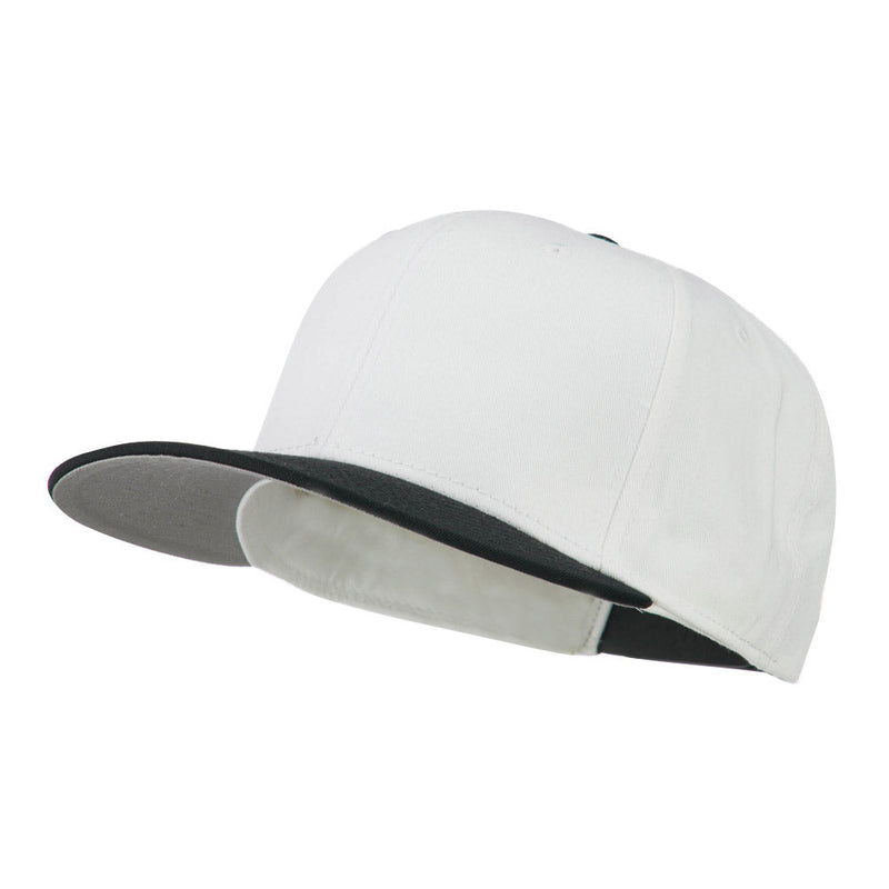 Two Tone Superior Cotton Twill Flat Bill Snapback Cap