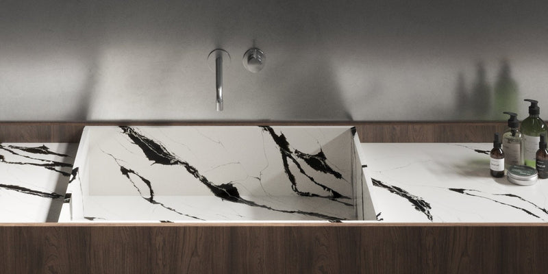 Unique Calacatta Black Compac