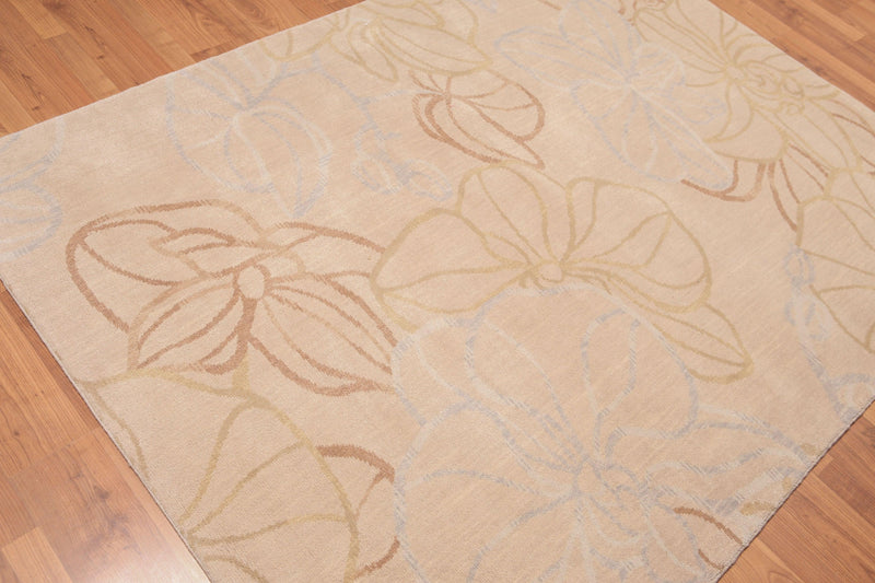5' x 6'9" Contemporary Floral 100% Wool Area rug Beige