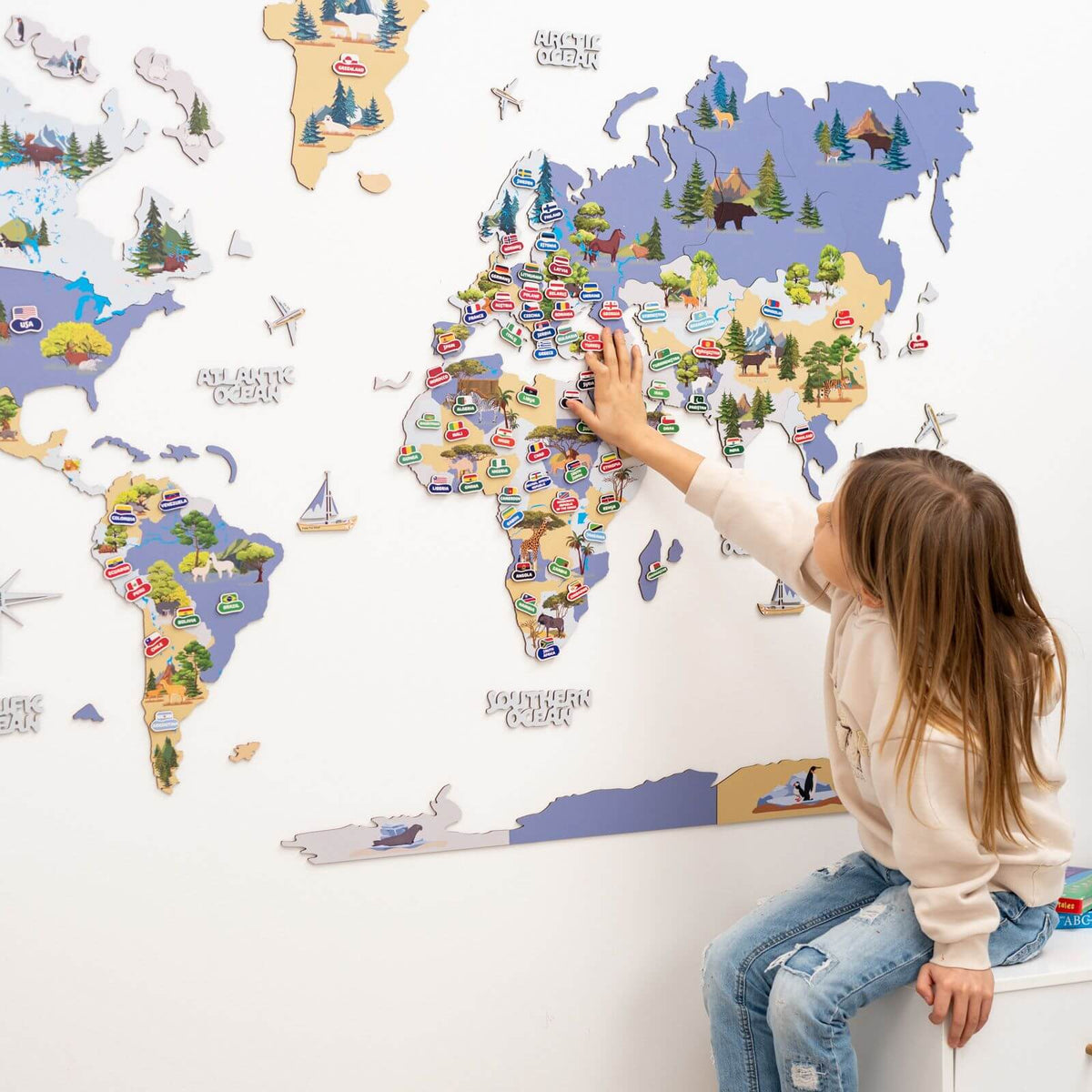 Animal World Map Indigo, photo 13 of 15