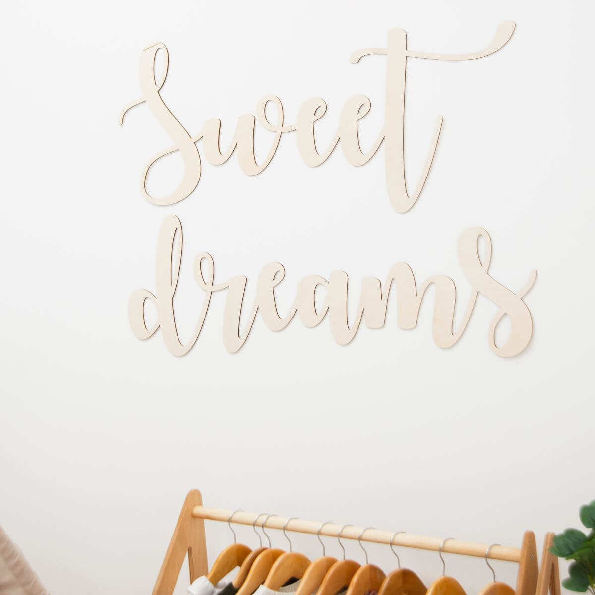 Baby nursery wall decor, photo 11 of 12