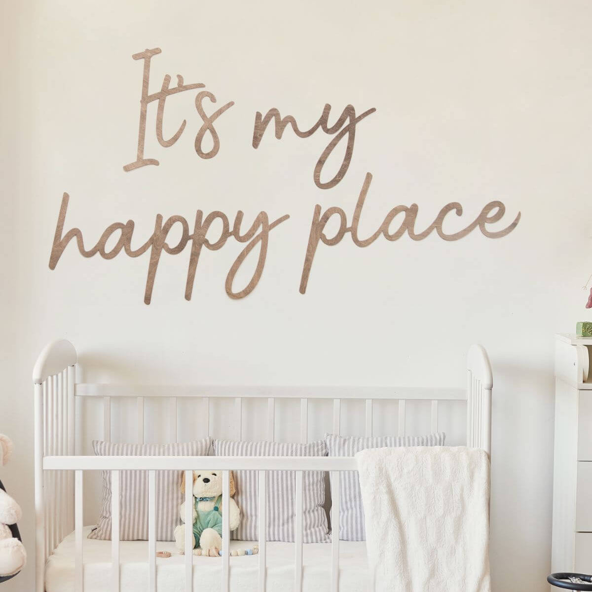 Baby nursery wall decor, photo 8 of 12