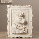 GobekUsa Earl Cat Resin Pendant Wall Decoration Frame for a Whimsical Touch.