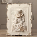 GobekUsa Earl Cat Resin Pendant Wall Decoration Frame for a Whimsical Touch.