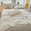 GobekUsa Bubble Velvet Blanket: Soft Cozy Flannel Sofa Cover, Single/Double, Office Nap & Air Conditioning