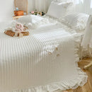 GobekUsa Handmade Lace Flowers Quilted Bedspread Coverlet Queen Double Mattress Cover