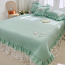 GobekUsa Handmade Lace Flowers Quilted Bedspread Coverlet Queen Double Mattress Cover