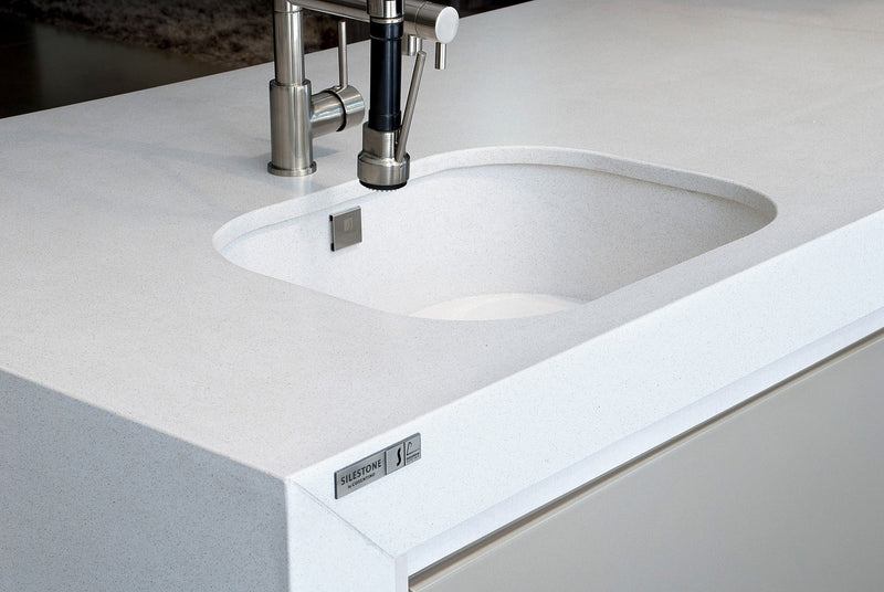 White Storm Silestone