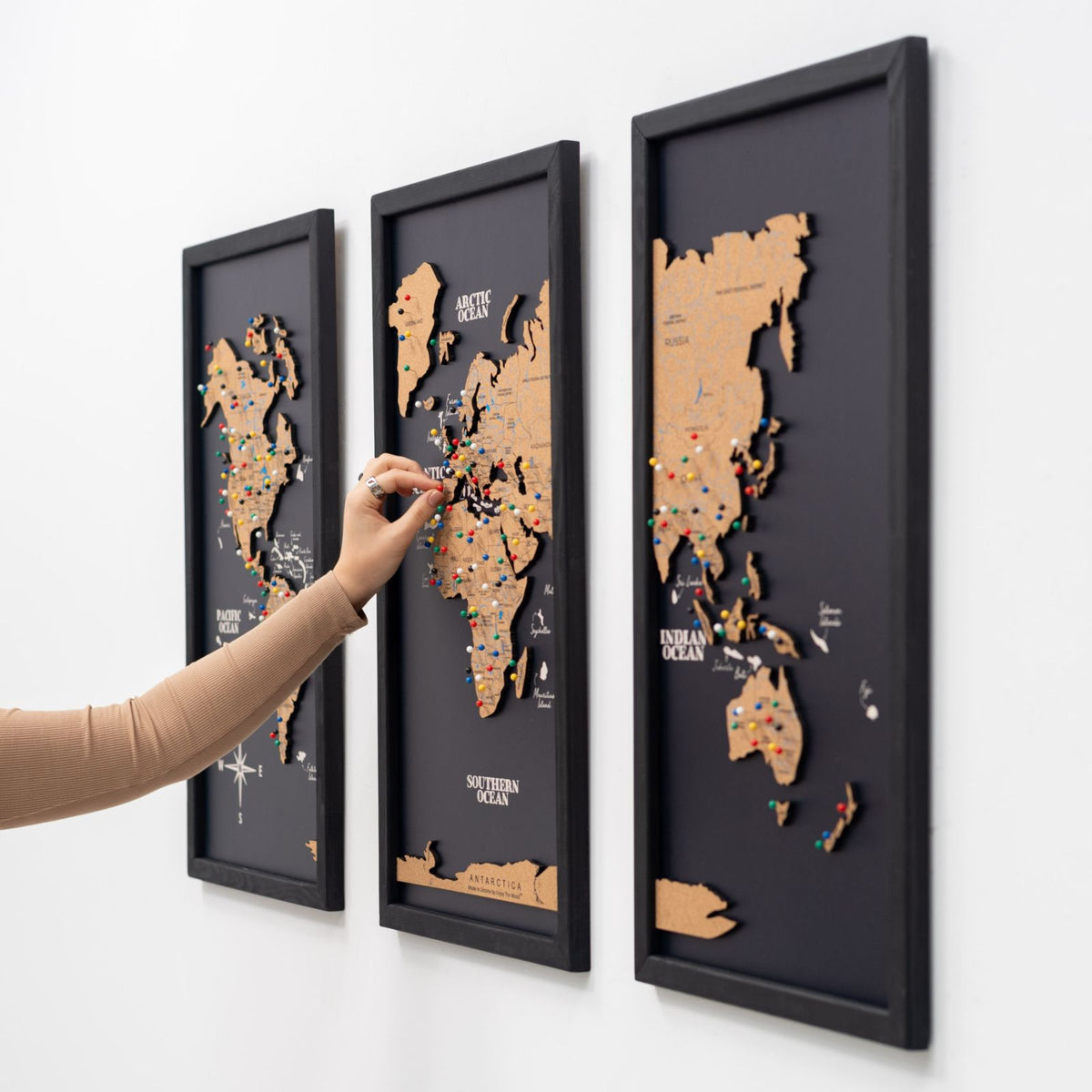 Cork world map triptych - Black, photo 5 of 14