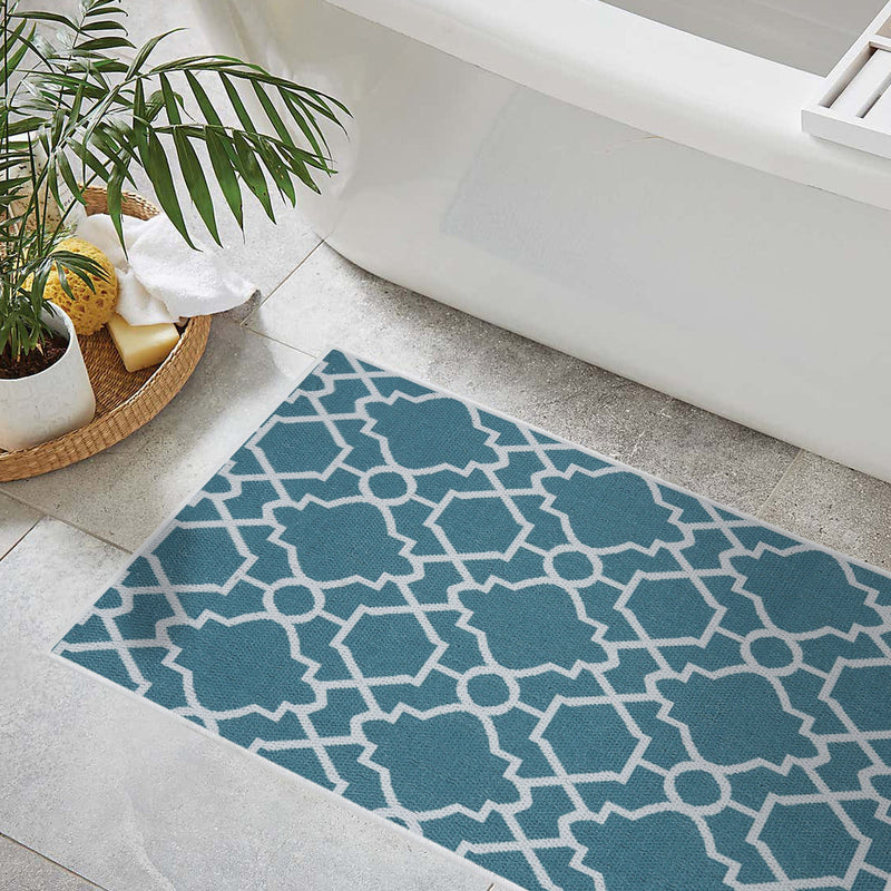 Geometric Graphic Design 2 Piece Bathroom Rugs Set | Teal