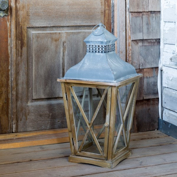 Lovecup Tudor Candle Lantern L941