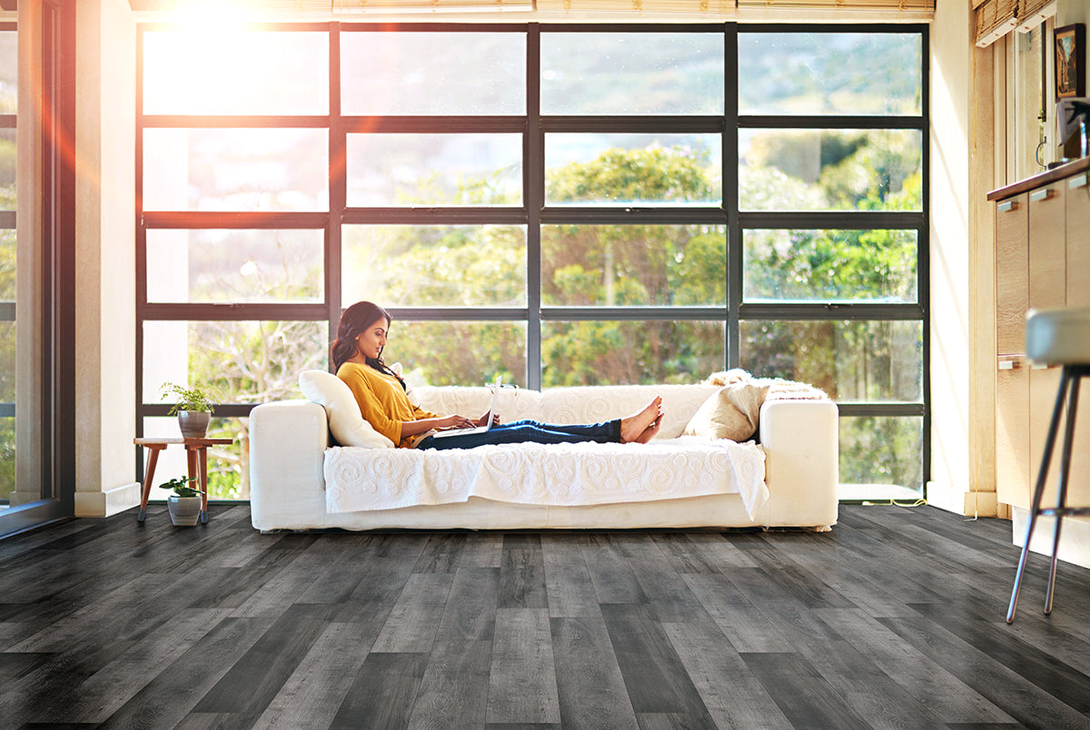 MSI-rigid-core-vinyl-flooring-andover-dakworth-VTRDAKWOR7X48-5MM-20MIL-2