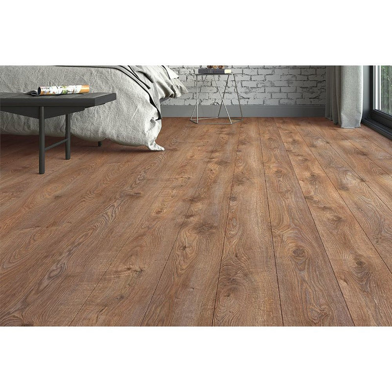 agt effect premium pamir laminate flooring edge detail 4-sided V groove wood look thickness 12mm size 7.5"x47" SKU 164015 installed on bedroom