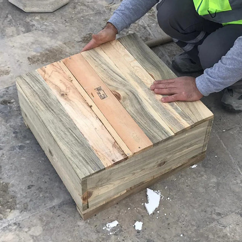 Packaging image with wooden crate